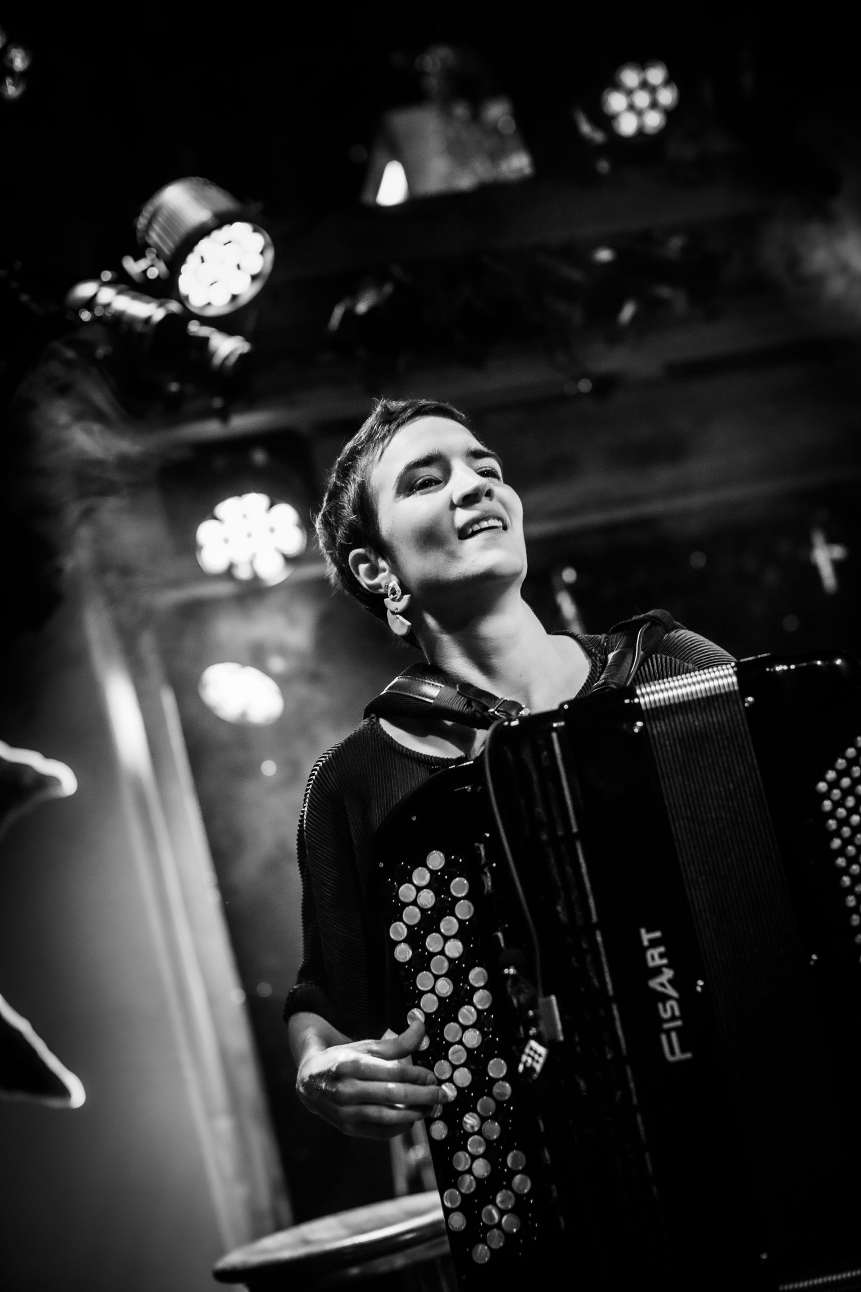 Lea Gasser solo